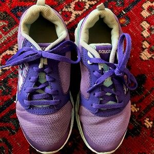Girls Size 2 Saucony Sneakers - Purple